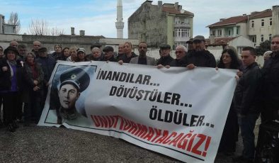 Şehit asteğmen Fehmi Kubilay, mezun olduğu okulun molozları arasında anıldı