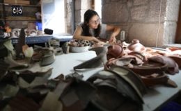 Assos’un çöplüğünden de tarih fışkırıyor