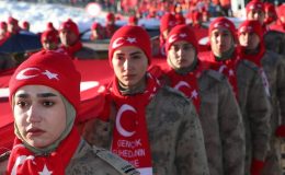 Binler Sarıkamış şehitleri için yürüdü