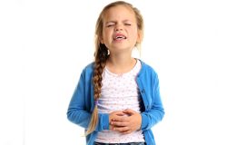 Çocuklarda yaygınlaşan kusma ve karın ağrısı neyin habercisi?