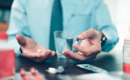 Türk Eczacıları Birliği’nden üç hastalık için ‘ilaç yokluğu’ uyarısı