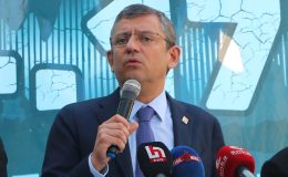 Özgür Özel’den Erdoğan’a: Sevgililer Günü’nde Sisi’ye koşturmuş