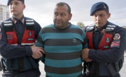 Keserli komşu cinayeti davasında arbede: Benim eşime rahmetli deme