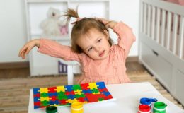 Çocuğunuzun otizmli olabileceğine dair altı işaret