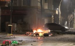 Van’da protestolar devam ederken 15 günlük yasak