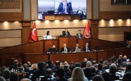 İBB Meclisi’nde ‘Deniz Gezmiş’ tartışması