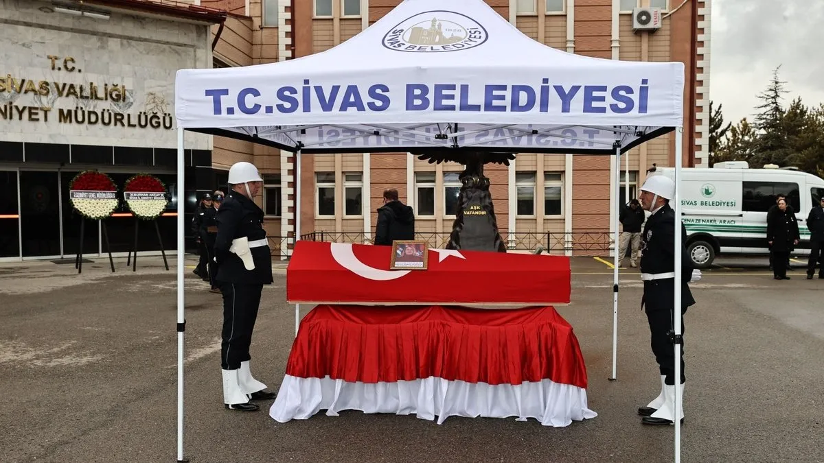 Akciğerine pıhtı atması sonucu ölen polise veda