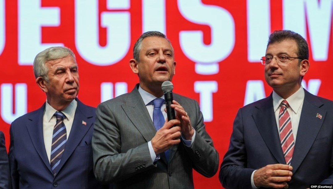 CHP’de üçlü zirve yarın: Özel, İmamoğlu ve Yavaş Ankara’da bir araya gelecek