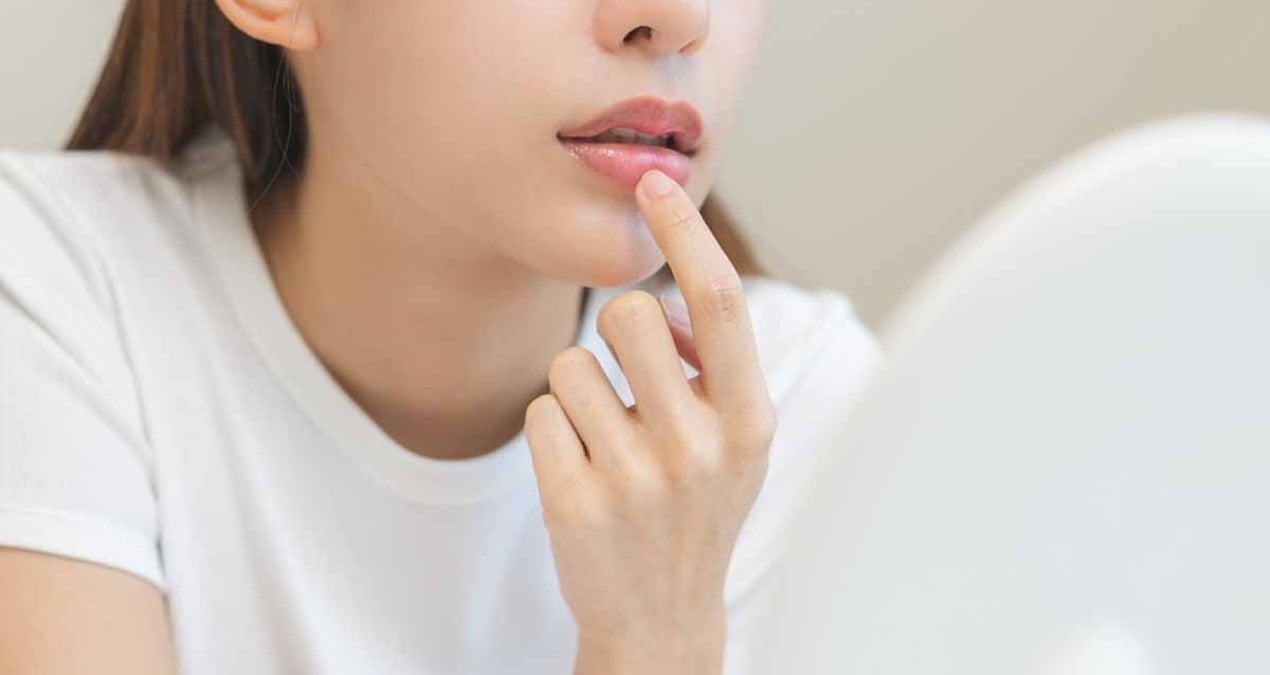 İngiltere hükümeti uyardı: Ağzınızdaki bu belirti ölümcül bir hastalığın belirtisi olabilir