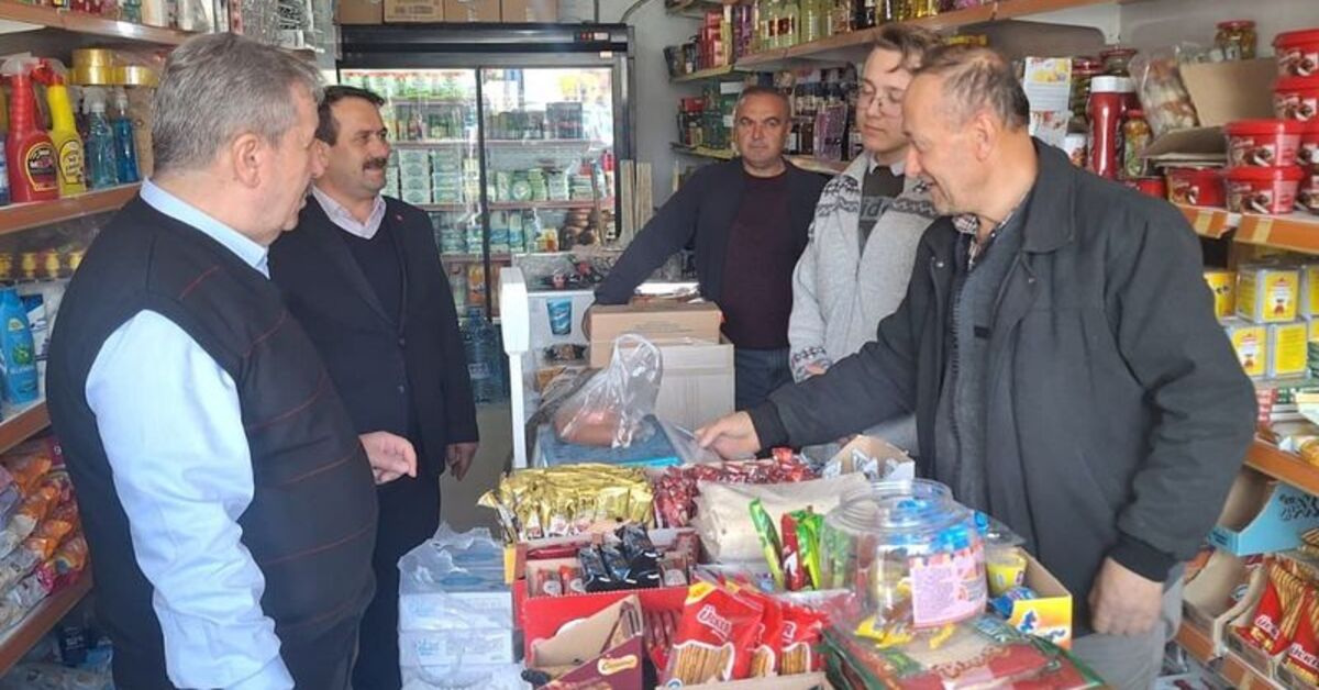 BBP Genel Başkanı Destici “boykot” çağrılarına tepki olarak alışveriş yaptı